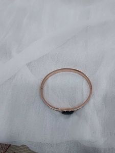 Stylish Bangle Bracelet