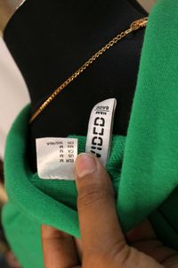 H&amp;M Cropped Sweatshirt