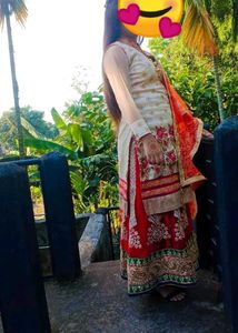 Being Heavy Kurta Set