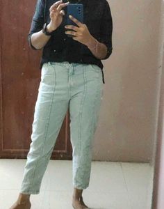 Orchid Blues High Rise Straight Fit Jeans Size S