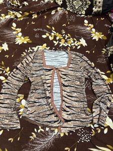 Beautiful Cardigan 🍯