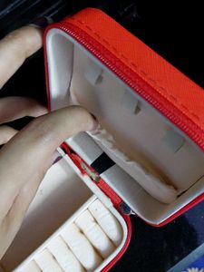 Jewelry storage box Red