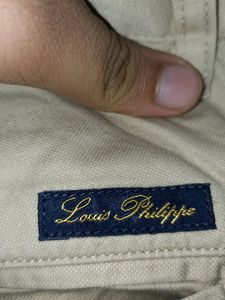 100% Original Louise Philippe Khaki Colour Jeans.