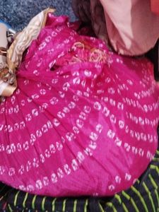 Pink Bandhani Saree