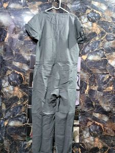 New Condition Jumpsuit For Girls Wearing♥️😊