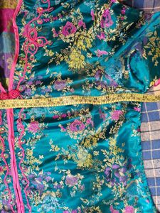 Floral Embroidered Jacket Size 42/44 XXL