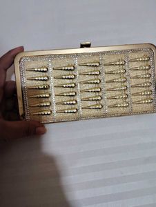 Gold Color Ka Bag Hai Yah Party Wear Ha
