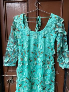 Beautiful Flowers Embroidery Kurta Set