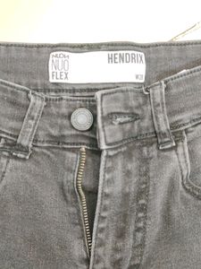 Nuon Brand 28 Size Charcoal Black Denim
