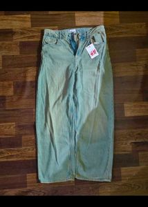 H&M faded Baggy Denim