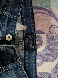 New Boy&#39;s Jeans