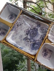 Set Of 2 Cups And 1 Plate