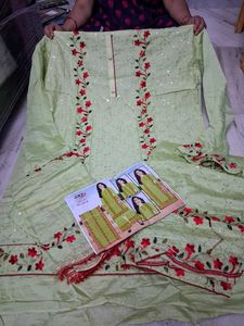 Floral Embroidered Salwar Kameez Suit
