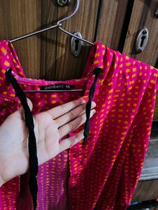 Beautiful Shirt Top With Hood 😍