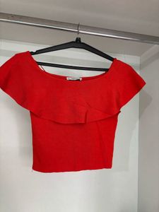 ZARA KNIT OFF-SHOULDER TOP