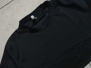 Trendy Black &amp; Purple Crop Top