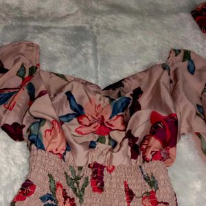 Beautiful Floral Print Sweet Heart Neck Crop Top