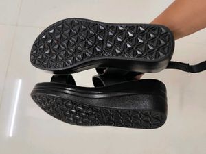 Elegant Black Daily wear Wedge Heels