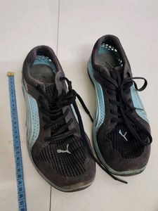 Puma Black and Blue Sports Shoes UK 6