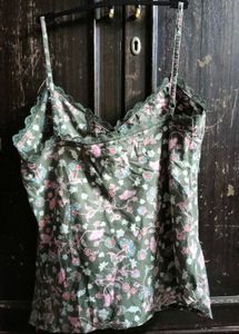 Pretty Top🤍