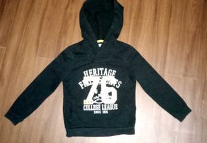 black hoodie 😍😍