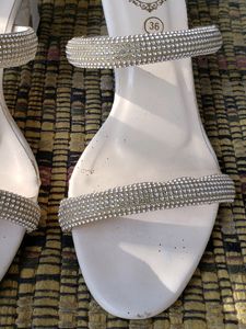 ❌PRICE DROP❌Heel For Women[22cm In Feet Lenght]