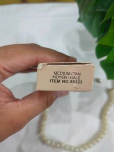 Kiss Beauty 2in1 Highlight and Contour Stick (16g)