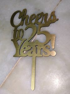 GOLD CAKE TOPPER