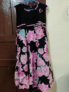 Sleeveless Floral Print Top