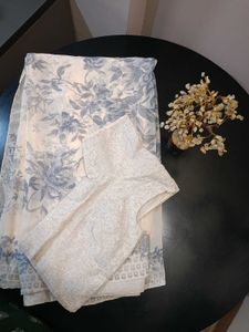 Graceful Off-White Saree🤍