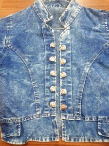 Denim Croped Jacket With 3/4 Sleeves