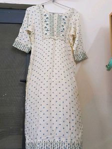 Embroidered Straight Elegant Kurta Set