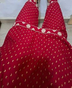 Maroom Embroidered karwachauth special kurta Set