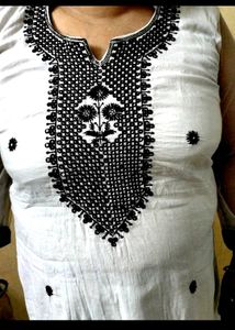 Bahut Hi Pyara White And Black Kurta An
