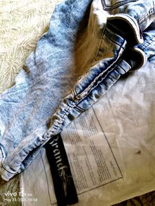 Acid Wash Denim Cargo Shorts