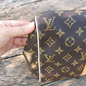 Authentic Louis Vuitton Bag