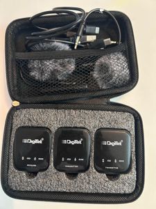 WIRELESSMICROPHONE Digitek