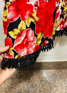 Designer Pakistani Kurta With Chiffon Dupatta