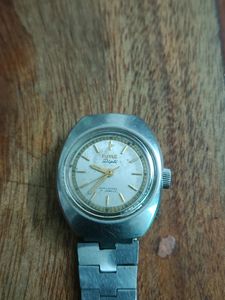 HMT Women&#39;s Watch