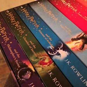 Harry Potter bookset by J. K. Rowling (7 books)