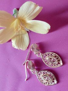 Women&#39;s Earrings, Hanging