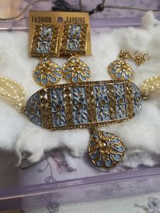 Choker Set