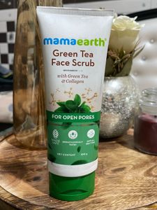 Mamaearth Green Tea Face Scrub