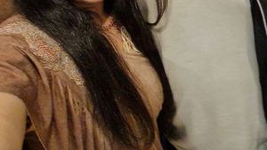 One Minute Saree
