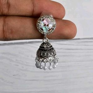 Silver Jhumka Earrings with White Pearls