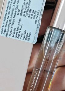 Carolina Herrera 212 Vip Rose