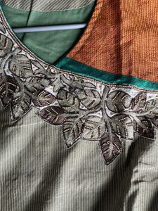 Elegant Women&#39;s Kurta