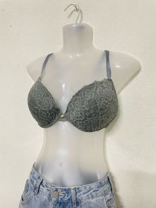 H&amp;M Wired Lace Bra