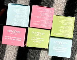 Dot And Key Ceraminde Retinol Moisturiser Cream