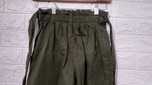 Max Women Olive Cotton Pant | Waist 26 | Hip 30 |